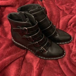 NWOT black motorcycle boots